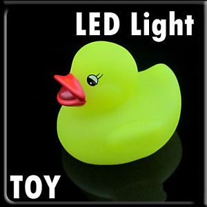 Baby Bath Funny LED Light Flashing Duck Toy Rubber