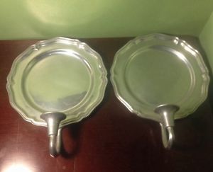 2 Vintage Wilton Armetale Queen Anne Pewter Wall Sconces Candle Holder Plates