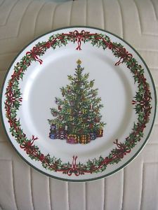 11" Christmas Tree Dinner Plates Radko Traditions Holiday Celebration