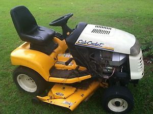 Cub Cadet GT 3100 Lawn Tractor Mower