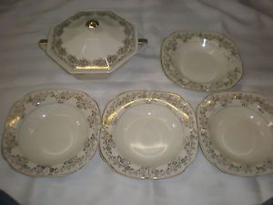 The Edwin M Knowles China Co 4 22 KT Gold Salad Bowls 22 KT Bowl with Lid