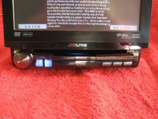 Alpine IVA D105R Single DIN Roll Out Screen CD  DIVX DVD Player iPod Control