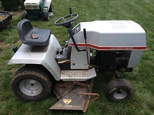 Craftsman Vari Drive 16 HP Briggs 54" Deck Riding Mower Lawn Garden Tractor