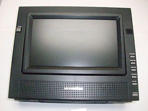 Audiovox PVS69701 Portable DVD Player with Screen 7 in for Parts or Repair