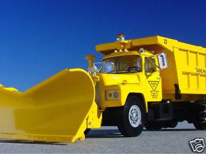 VHTF Sand and Gravel R Mack Dumptruck with Snow Plow First Gear