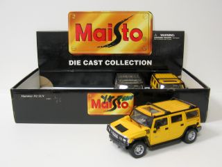 Hummer H2 SUV Die Cast Model Car Tray 1 27 Scale Maisto Yellow Gray
