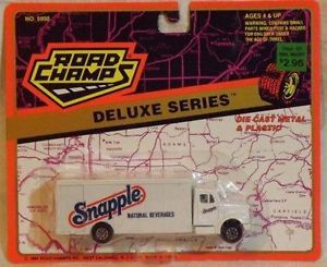 Road Champs Snapple Natural Beverages Soda Truck Deluxe Series