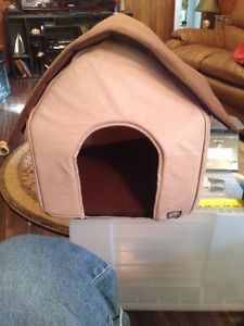 Indoor Dog House for Small Dog from Animal Planet