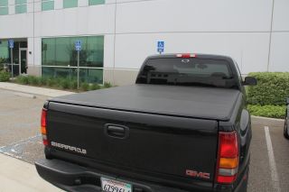 05 12 Nissan Frontier 5' Bed w Utility Track Sys Roll Up Tonneau Truck Cover