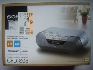 New in Box Silver Sony CFD S05 CFDS05 CD Radio Cassette Recorder Boombox Stereo