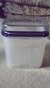 Tupperware Bread Machine Acrylic Lid Storage Container Sheer Clear Navy Blue