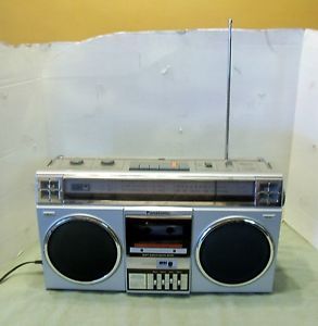 Vintage Panasonic RX 4975 Boombox Ghetto Blaster Portable Stereo