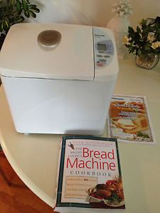 Panasonic SD YD250 Bread Machine w Cookbook 300 Recipes Breadmaker Maker