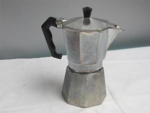 https://1373b5f22d233dc78fee-ee90a76328bf5dc5ba36b712dbd588ba.ssl.cf1.rackcdn.com/181184995_vintage-bialetti-moka-express-2-cup-cappuccino-coffee-.jpg