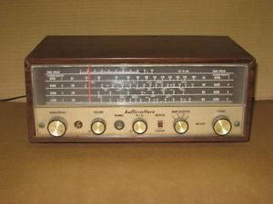 Vintage Hallicrafters WR 600 Tube 4 Band Shortwave Radio Communications Receiver