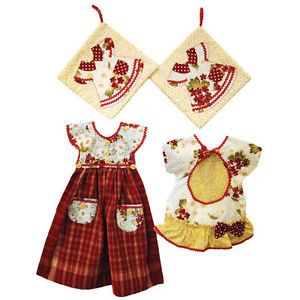 Dolly Kitchen Collection Sewing Pattern Clothes Pin Bag Oven Door Towel Potholde