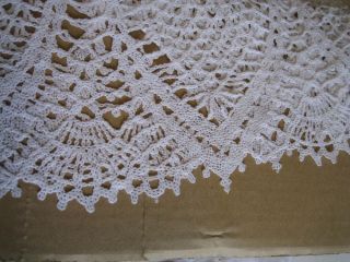 Bea Bright White Crochet Lace Vinyl Tablecloth Wipes Clean 70" Round New
