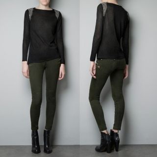 New Womens European Fashion Crewneck Crystal Shoulder Knit Sweaters Black B1004