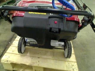 Toro Power Clear 621 QZE 21 in Single Stage Gas Quick Chute Snow Blower $769 00