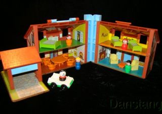 Fisher Price Play Family Tudor House 952 Complete Brown House Little People