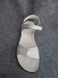 New Easy Spirit Womens White Leather Ankle Strap Sandal 11 W