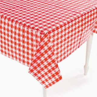 2 Red and White Check Old Fashioned Plastic Table Covers Gingham Pinic