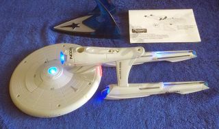 USS Enterprise 2009 Star Trek Movie Playmates Light Sound Toy Starship Used