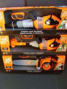 New  Kids Power Weed Trimmer Chainsaw Leaf Blower 3pc Set Toy Tools