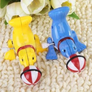 5X Cute Wind Up Toy Sea Lion Playing Ball for Kids Party Favours Random Color