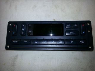 2003 Ford Explorer 4 6V8 Eddie Bauer Heating and Cooling Control Panel
