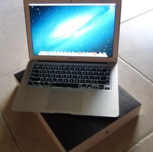 Apple MacBook Air 13 3" Laptop July 2011 i7 CPU 4GB Memory 256SSD Light Used