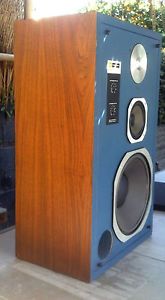 JBL 4313B Studio Monitors in Very Good Condition 1 Matched Pair