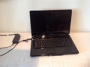 Dell Inspiron 1545 Laptop Parts Repair Non Working Cracked Screen with Charger