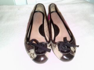 Coach Womens Brown Multicolored Flat Shoes Size 8M