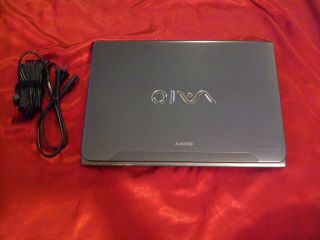 Sony SVE14A35CXH Touch Screen Laptop i5 2 60 GHz 6GB 750GB HDMI Win 8 Backlit KB