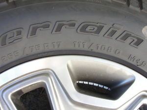 BF Goodrich 255 75 R17 Tires Wheels All Terrain Jeep Rubicon Unlimited