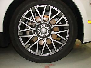 New Momo Revenge 18x8 Wheels w Pirelli Tires Fits 2005 2014 Mustang w TPMS