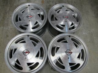 1988 1989 Corvette Wheels Rims 17" x 9 5" Double 6 Slot with Covered Lugs