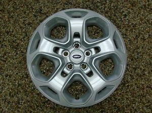 10 11 2010 2011 Fusion Genuine Ford Parts 17" Full Wheel Cover Hub Cap New