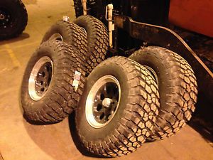 Jeep Tires 35" BF Goodrich Tires and 17" ion Alloy Wheels Mud Tires Jeep Tires