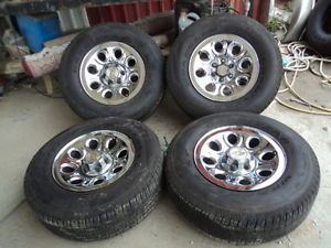 Factory 17" Chevy Chrome Wheels 6x5 5 Goodyear Wrangler St 265 70R17 Tires