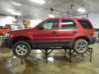 2005 Ford Escape Spare Tire Wheel Carrier