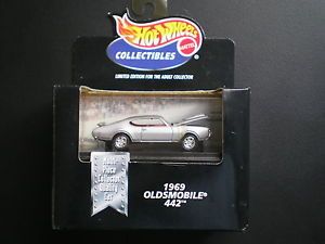 1999 Hot Wheels Collectibles Black Box Limited Edition 1969 Oldsmobile 442