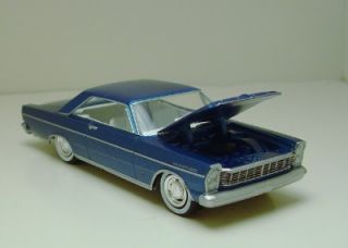 GL 1965 Ford Galaxie 500 Classic Car Limited with Rubber Tires