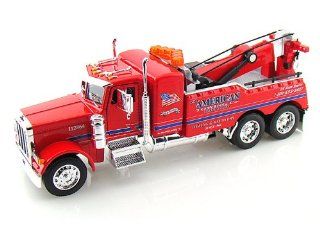 Peterbilt Model 379 Tow Truck 1/32 Red Toys & Games