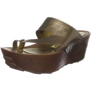  TSUBO Womens Ottar Sandal Shoes